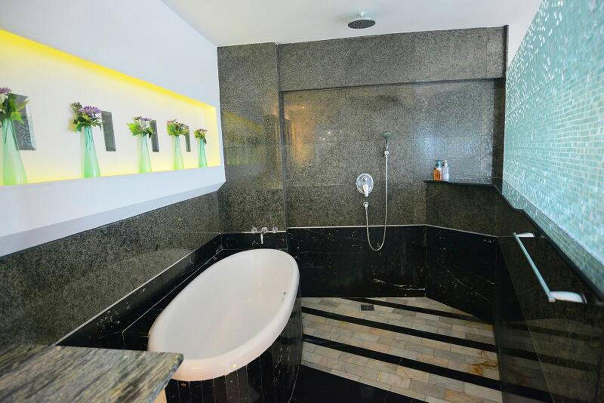 Penthouse Galare Thong Tower Apartment Chiang Mai Ngoại thất bức ảnh