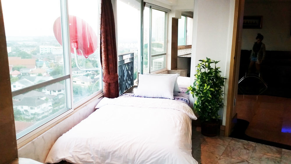 Penthouse Galare Thong Tower Apartment Chiang Mai Ngoại thất bức ảnh